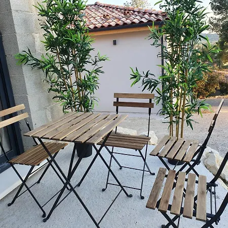 Apartment Au Pied Du Mont Ventoux Bedoin