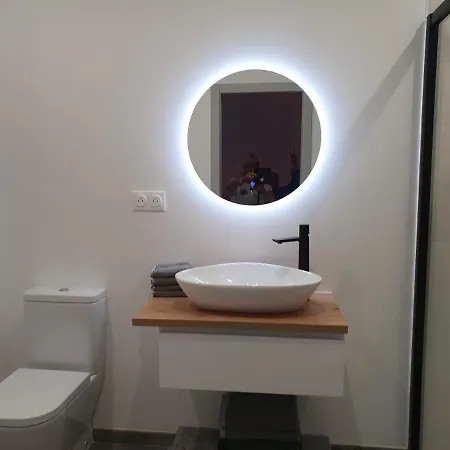 Au Pied Du Mont Ventoux Apartment *